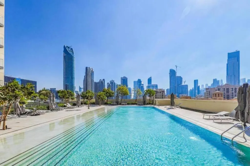Apartment Glow Sky Suite Trendy 1Br- Dubai Mall Access By Maxx Value Homes United Arab Emirates