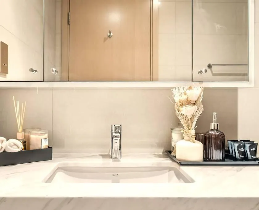 Apartment Glow Sky Suite Trendy 1Br- Dubai Mall Access By Maxx Value Homes