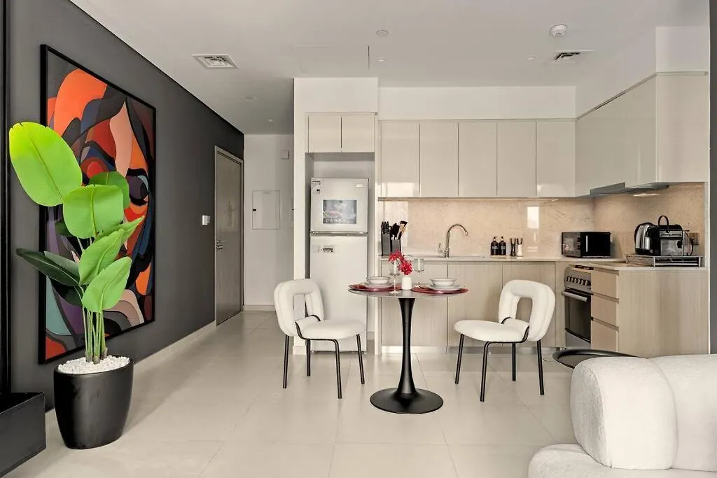 Glow Sky Suite Trendy 1Br- Dubai Mall Access By Maxx Value Homes United Arab Emirates